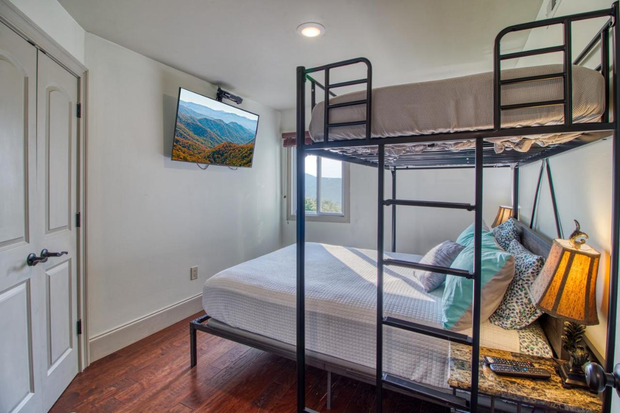 Breathtaking Sunsets, Views, Pool, Heaven Awaits! Gatlinburg Exterior foto